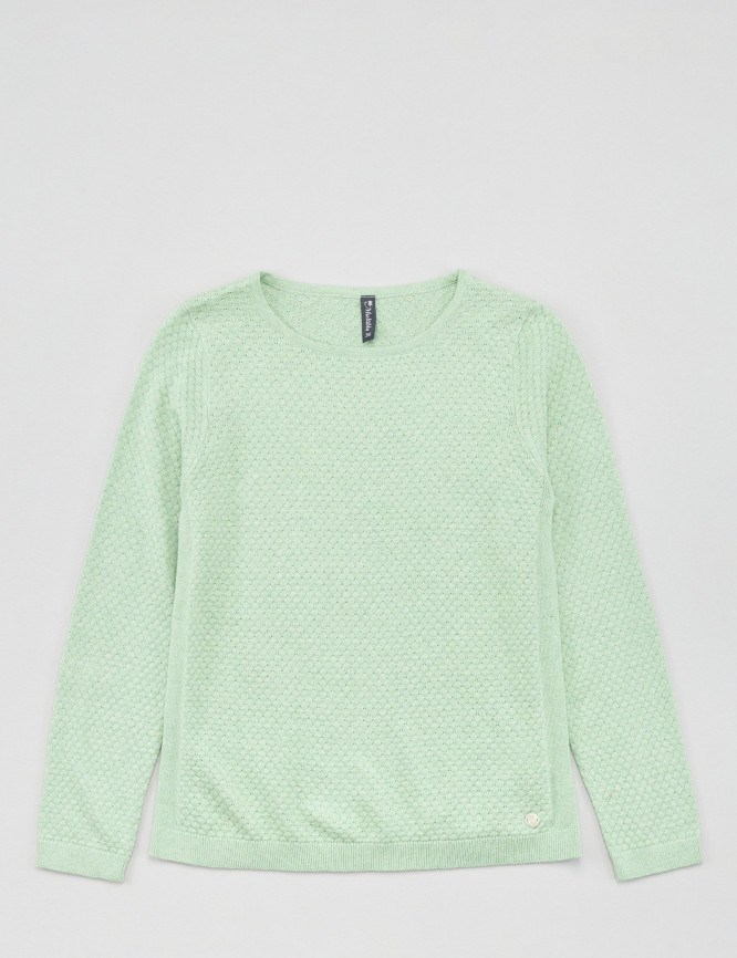 Laid Goods Front View