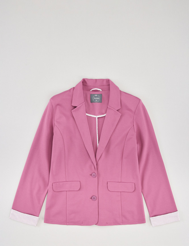 Laid Goods Front View