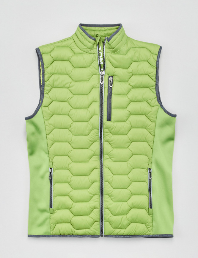 Laid Goods Front View