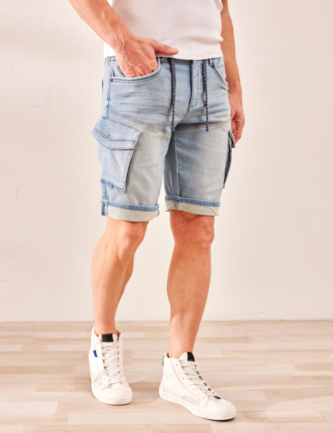 Laid Goods Front View