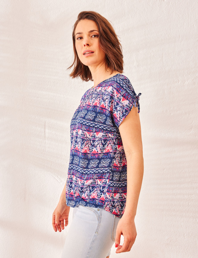 Laid Goods Front View