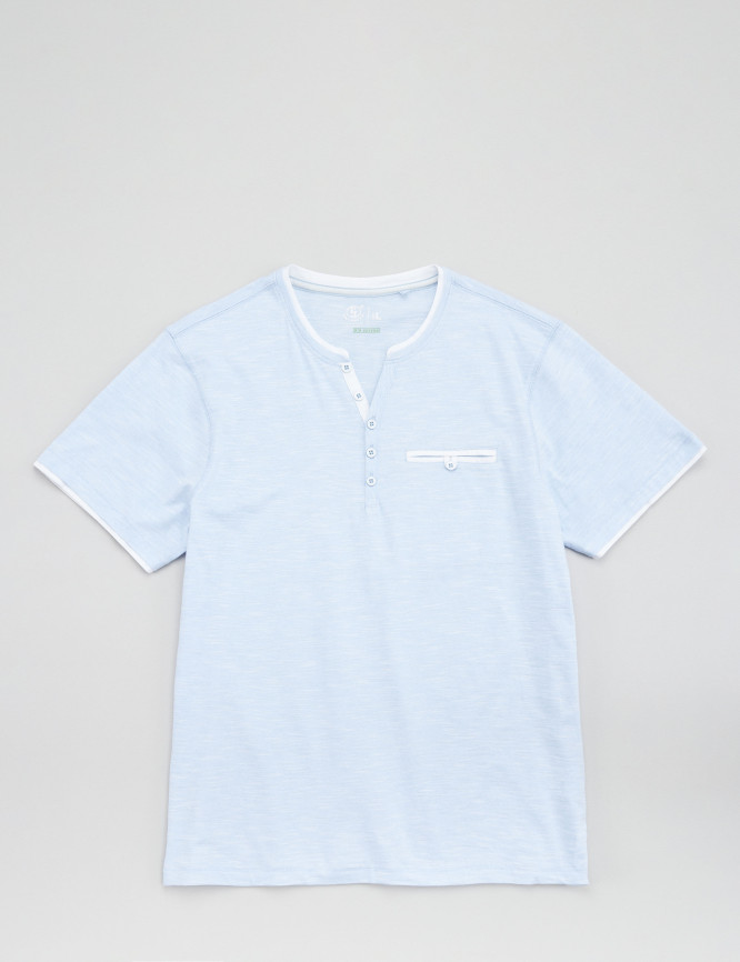 Laid Goods Front View