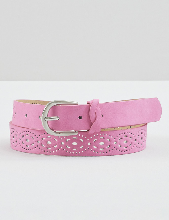 Laid Goods Front View