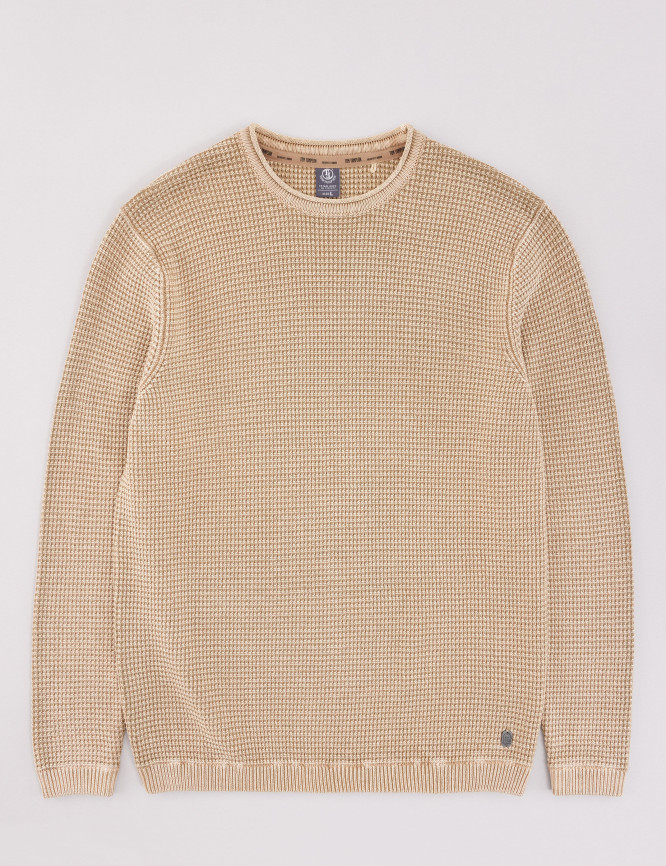 Laid Goods Front View