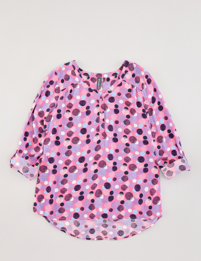 Laid Goods Front View