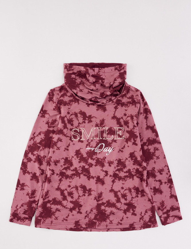 Laid Goods Front View