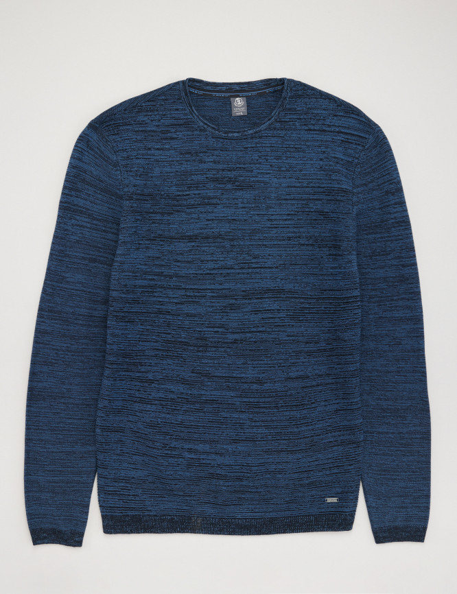 Laid Goods Front View