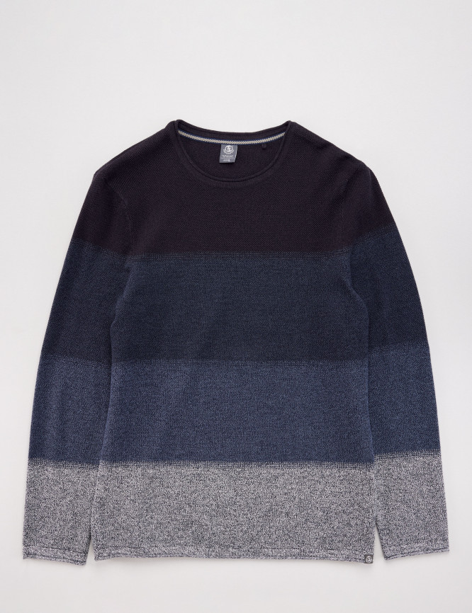 Laid Goods Front View