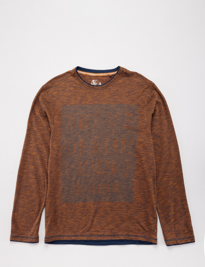 Laid Goods Front View