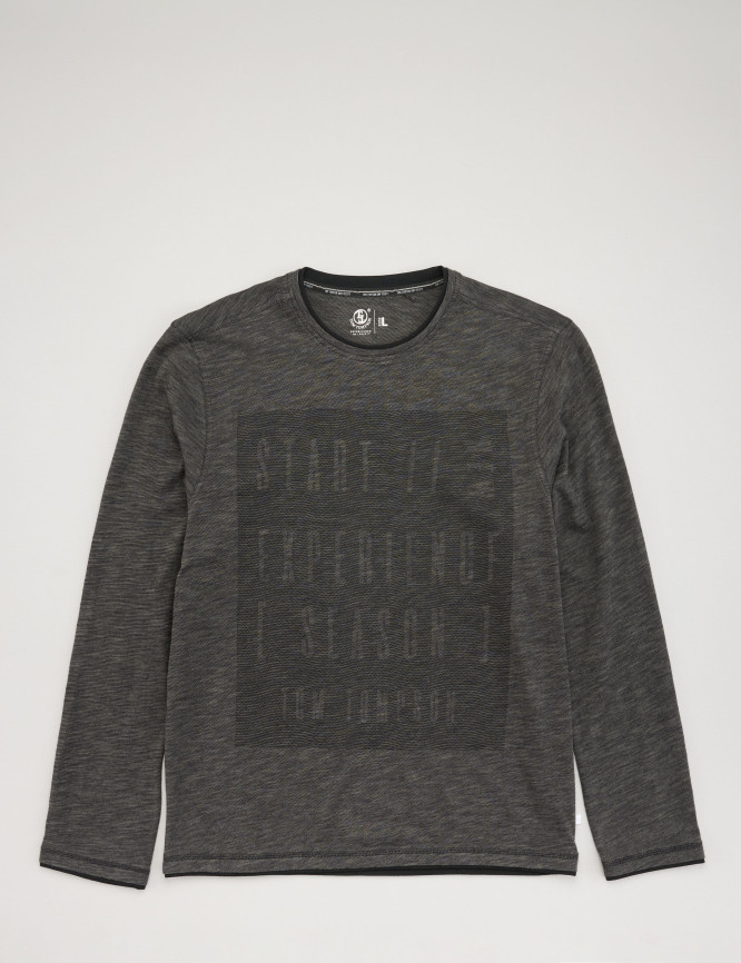 Laid Goods Front View