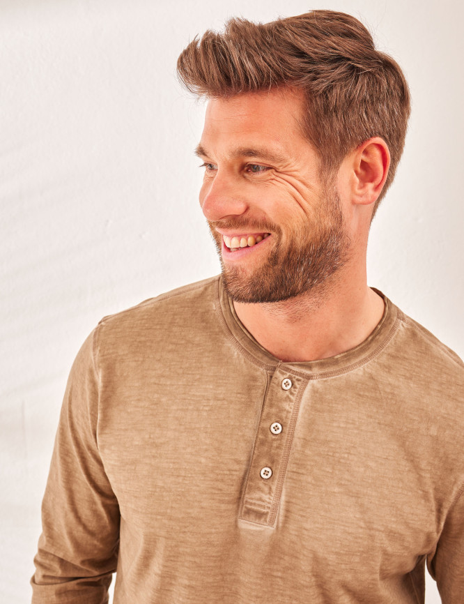 Laid Goods Back View