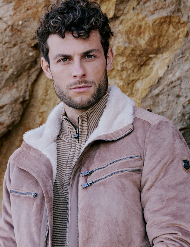 Laid Goods Front View