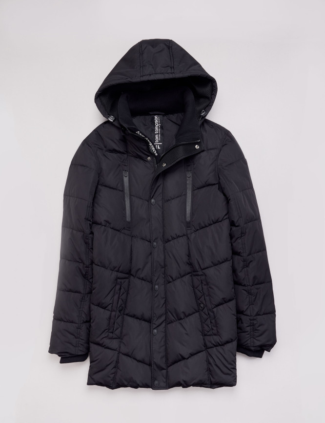 Laid Goods Front View