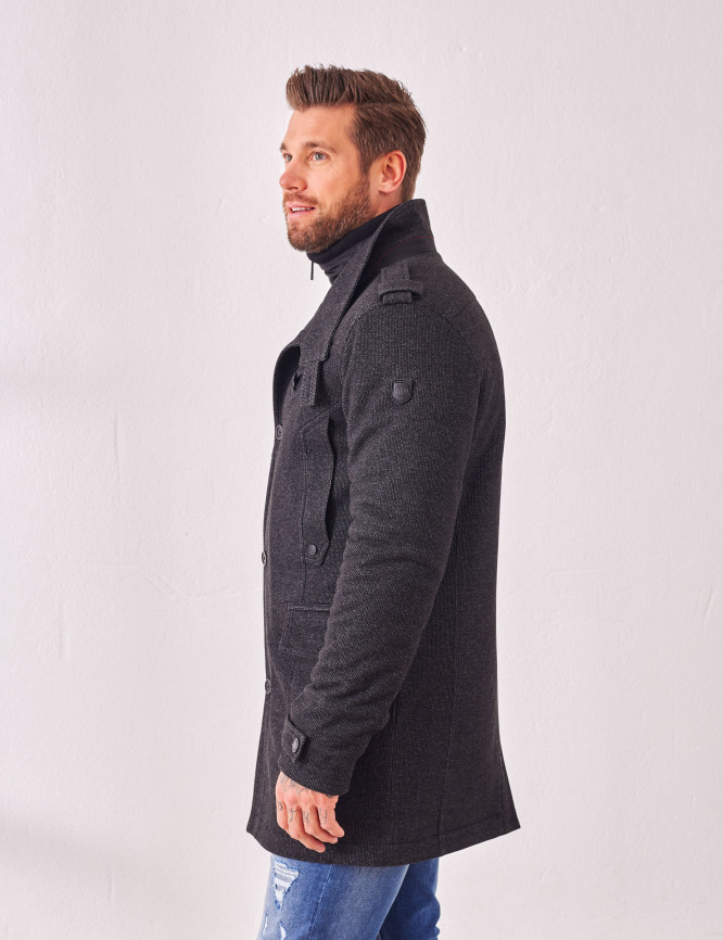 Laid Goods Front View