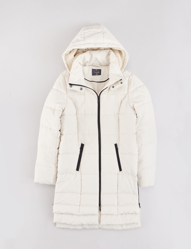 Laid Goods Front View