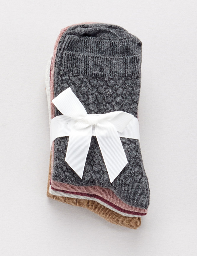 Laid Goods Front View