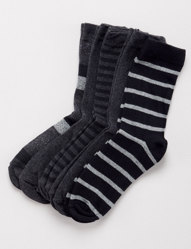 Laid Goods Front View