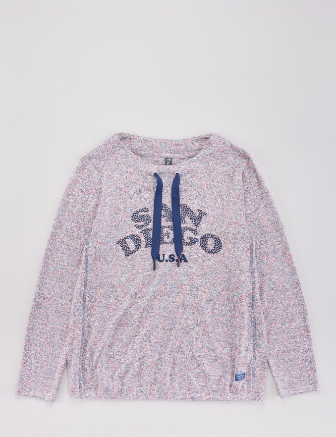 Laid Goods Front View