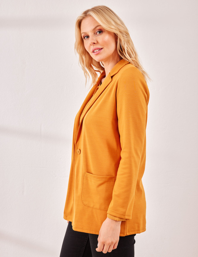 Laid Goods Front View