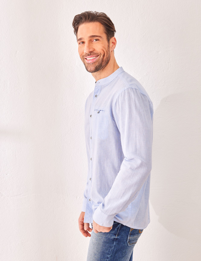 Laid Goods Front View