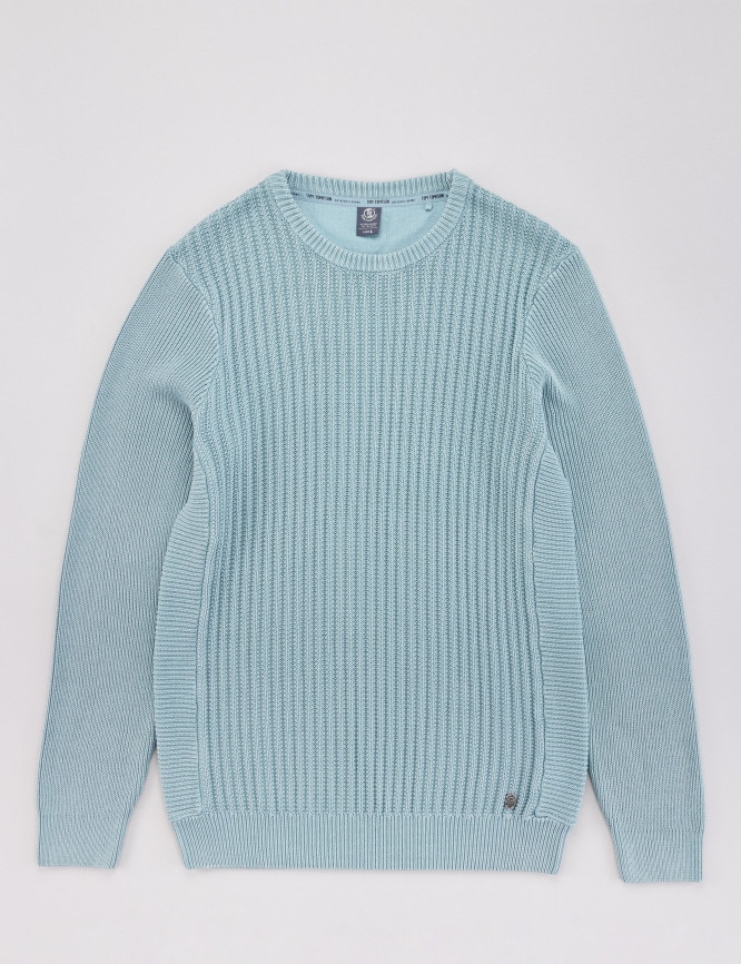 Laid Goods Front View