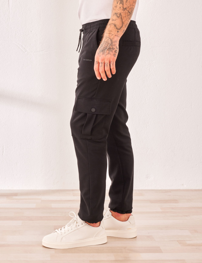 Laid Goods Front View