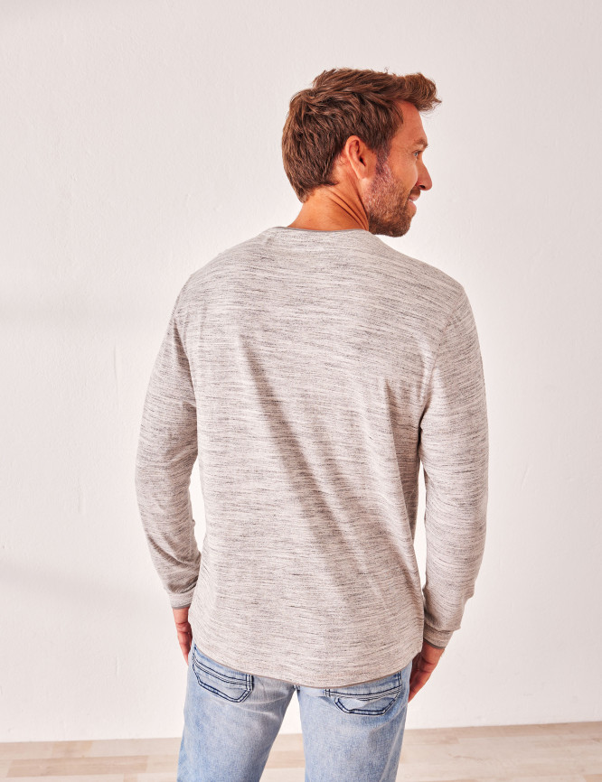 Model Back View