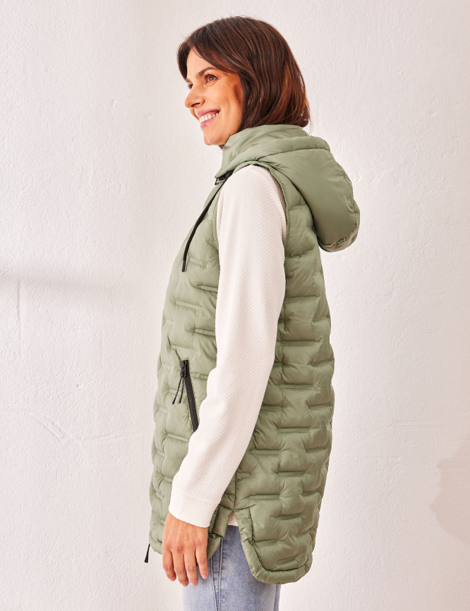 Laid Goods Front View