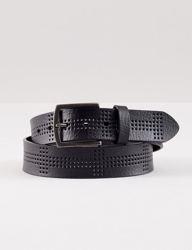 Laid Goods Front View