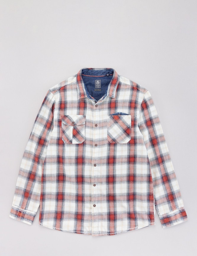 Laid Goods Front View