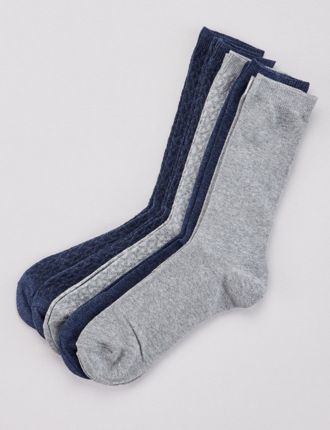 Laid Goods Front View