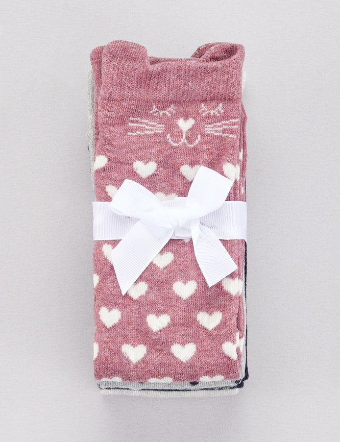 Laid Goods Front View