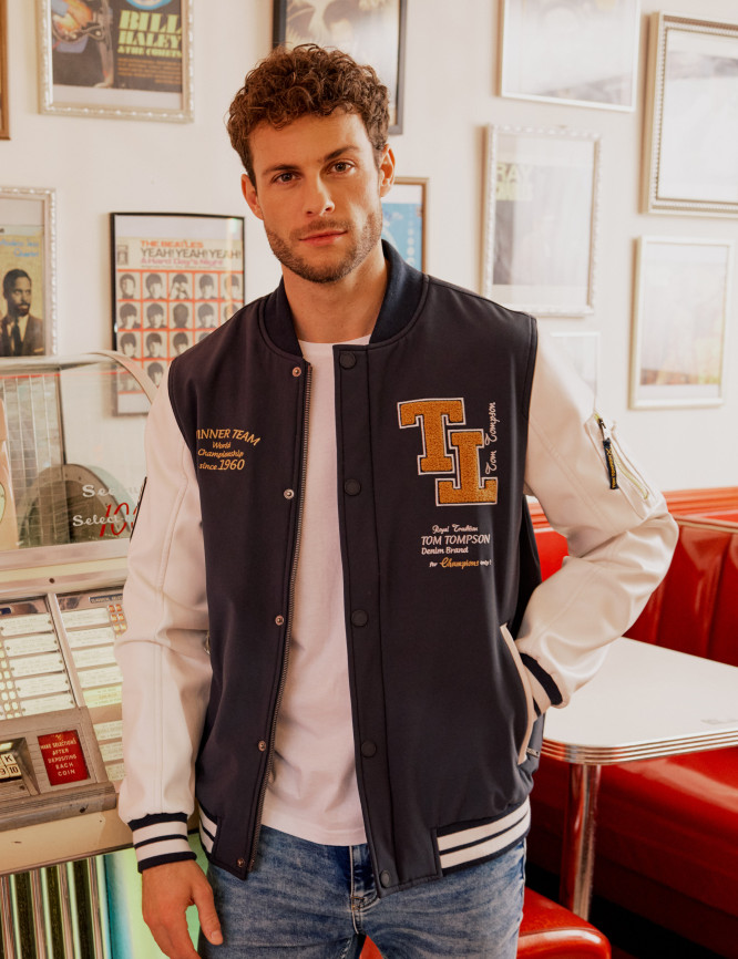 Laid Goods Front View