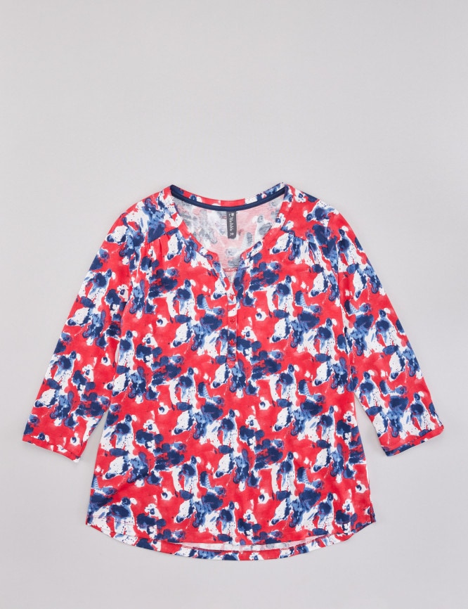 Laid Goods Front View