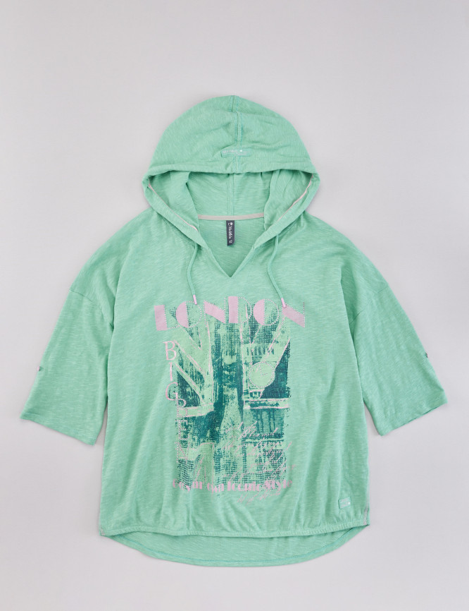 Laid Goods Front View