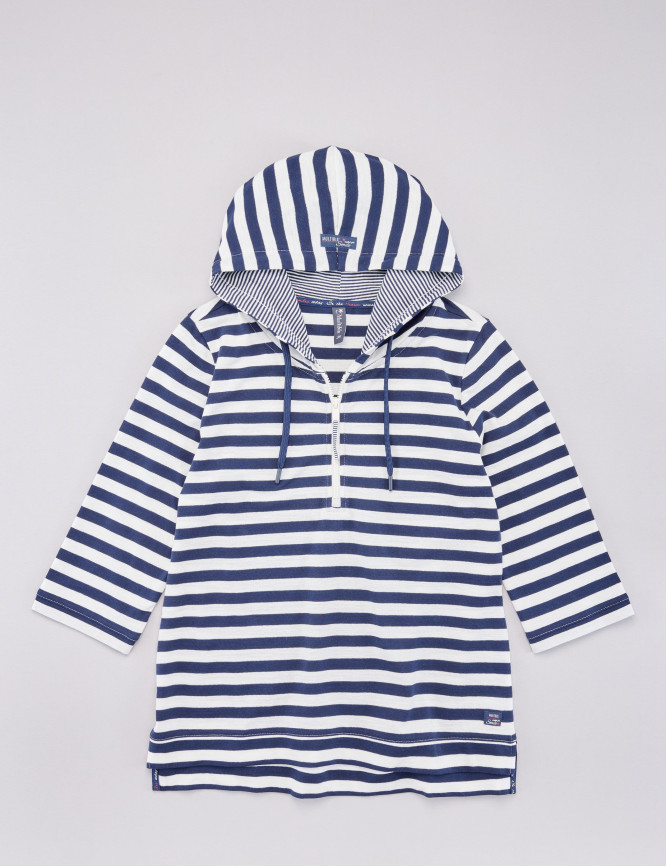 Laid Goods Front View