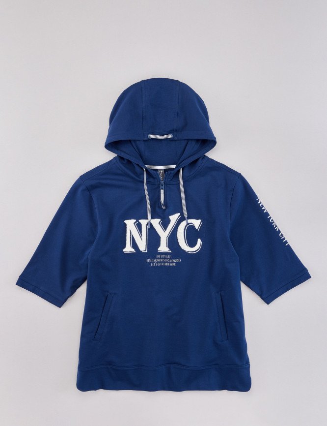 Laid Goods Front View