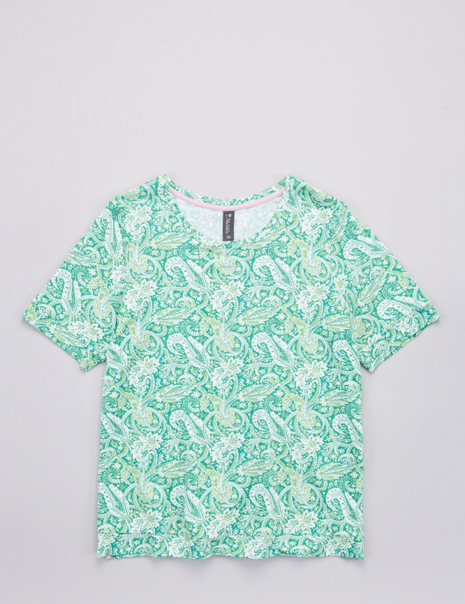 Laid Goods Front View