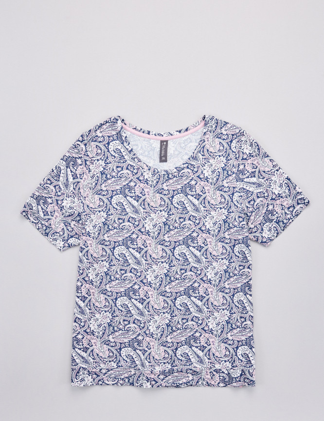 Laid Goods Front View