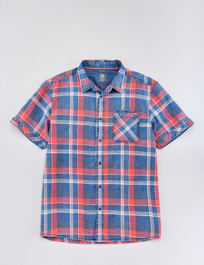 Laid Goods Front View