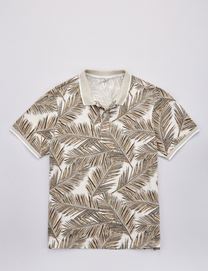 Laid Goods Front View