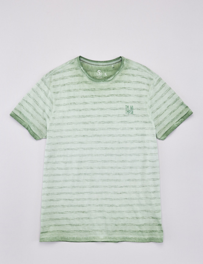 Laid Goods Front View