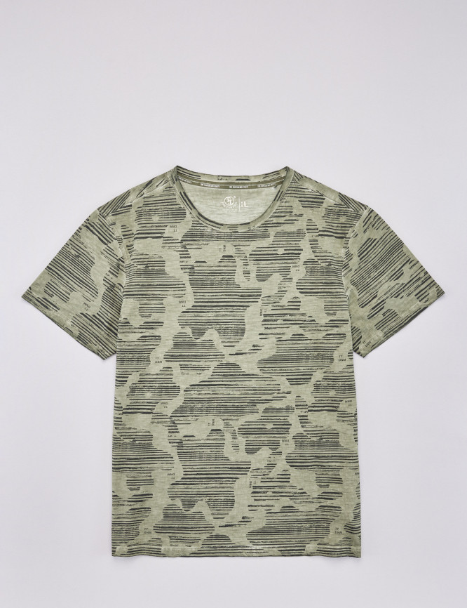 Laid Goods Front View