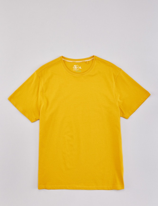 Laid Goods Front View