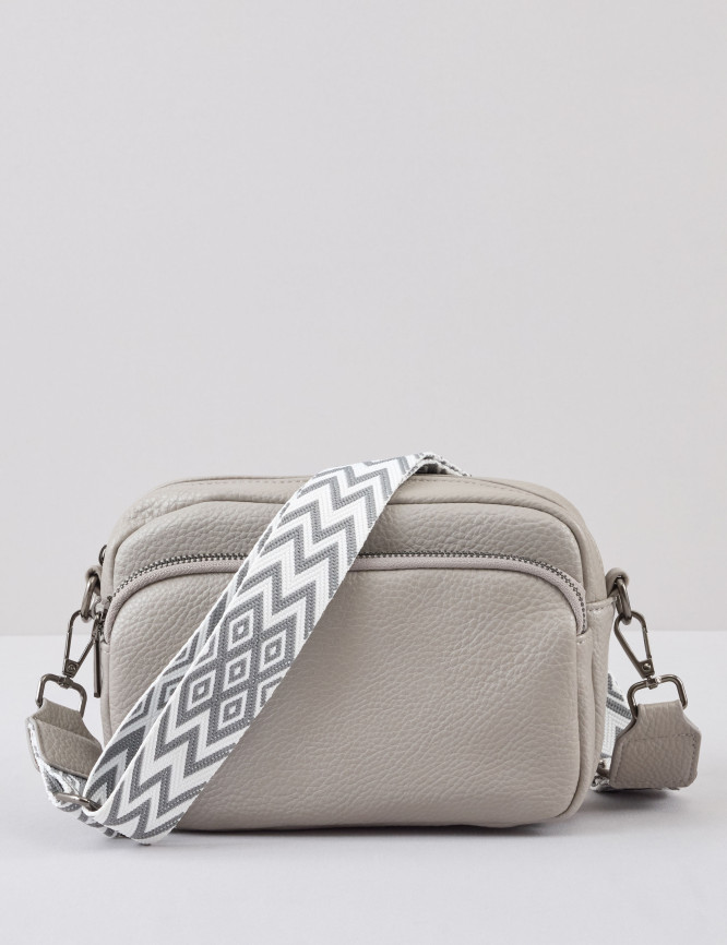 Laid Goods Front View