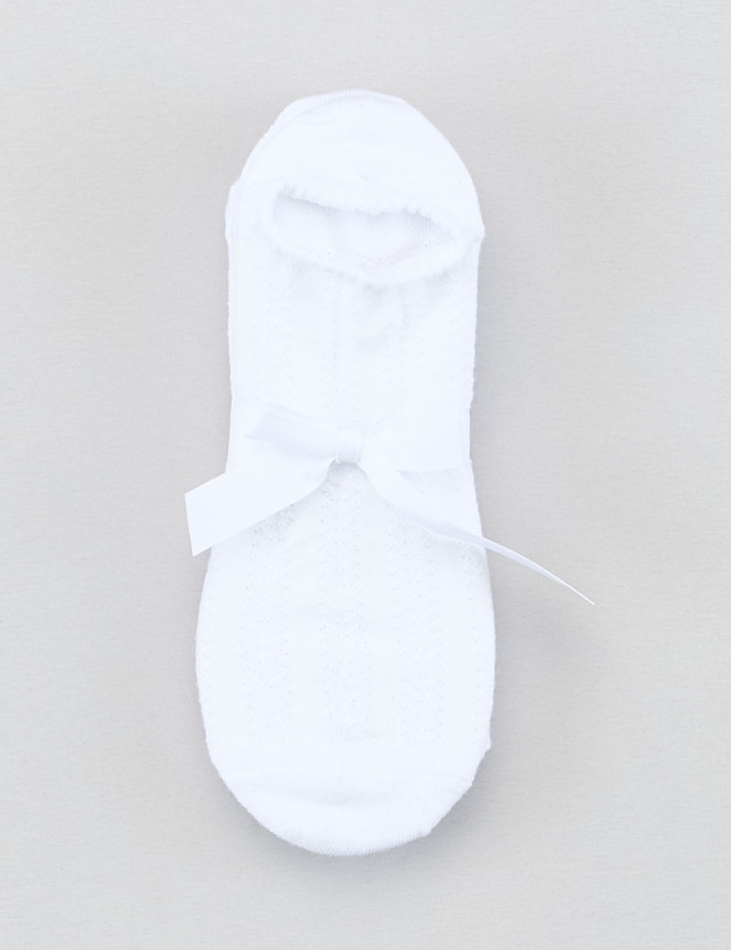 Laid Goods Front View