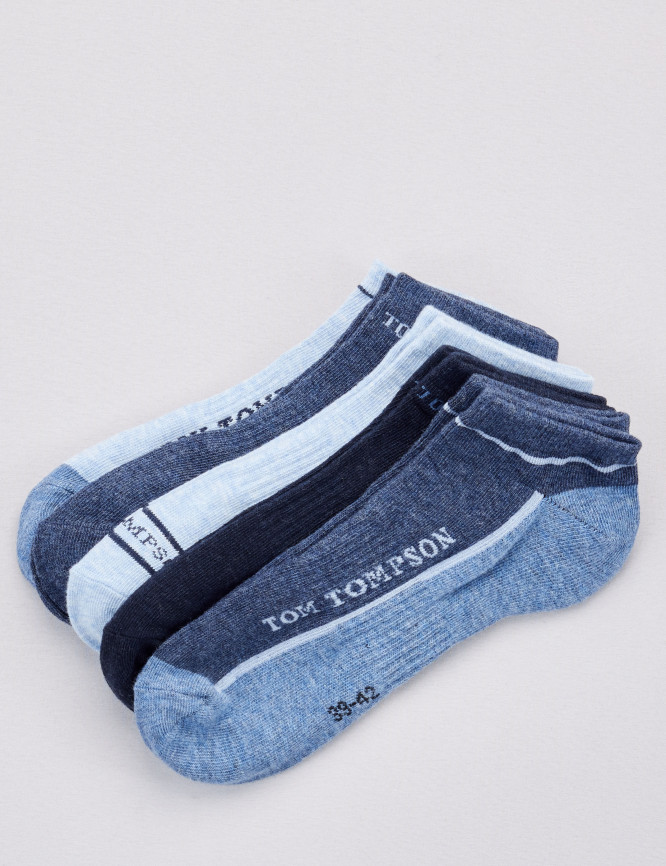 Laid Goods Front View