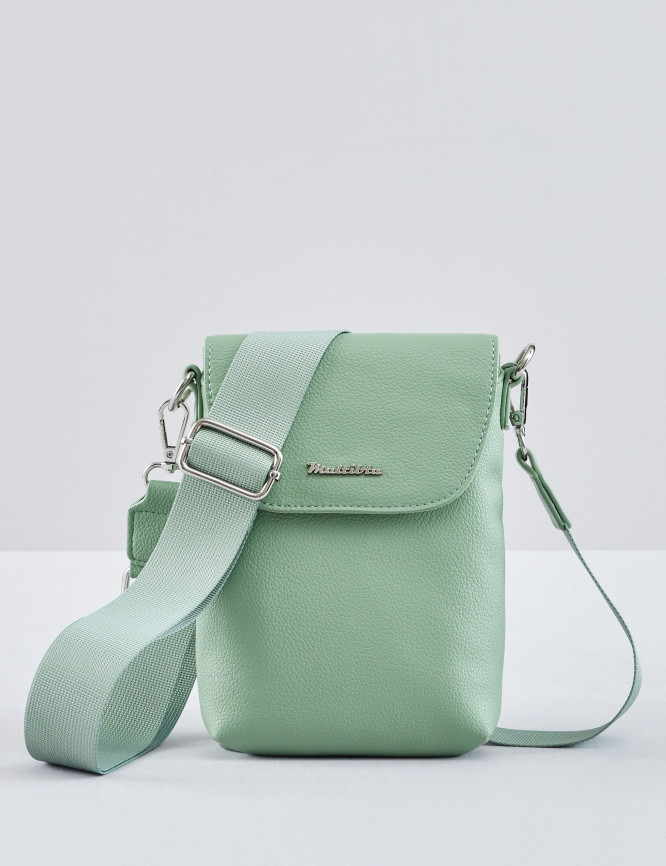 Laid Goods Front View