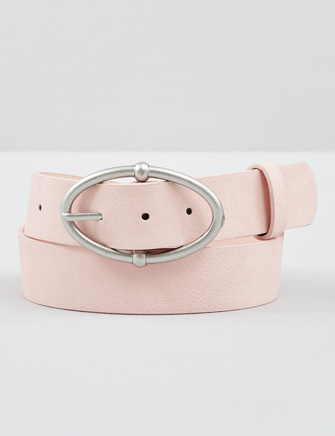 Laid Goods Front View