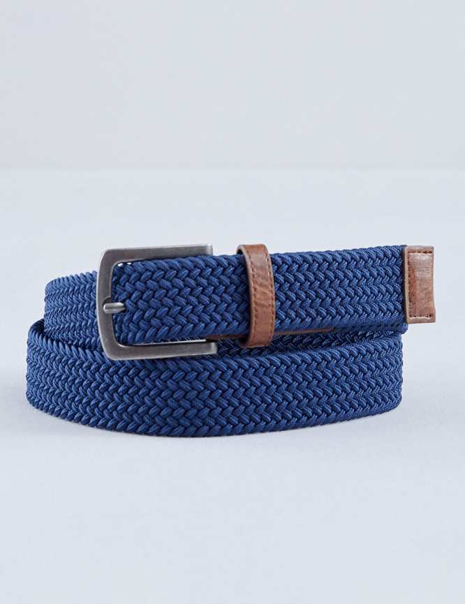 Laid Goods Front View